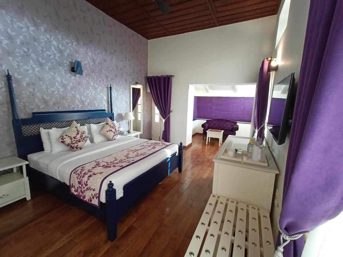 Hotel Pine Retreat Mallroad Mussoorie Luaran gambar